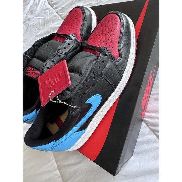 Nike Air Jordan 1 Retro Low OG NC to Chi Women's Size 10 New in Box CZ0775 046 - Picture 11 of 14